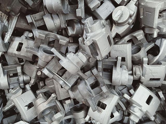 Mennyi a gömbgrafitos öntvény széntartalma?